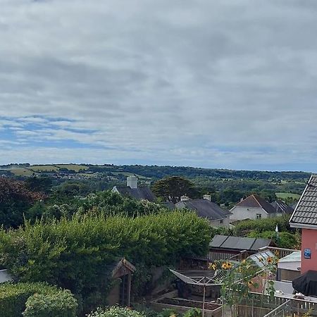 Sea Crest, Beautiful Home In Tenby With Sea Views Exteriér fotografie