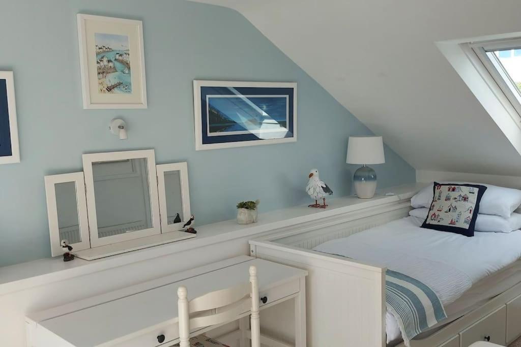 Sea Crest, Beautiful Home In Tenby With Sea Views Exteriér fotografie